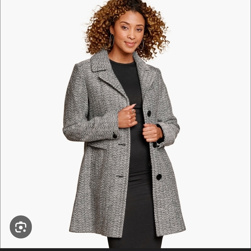 East 5th Women's Black and White Trench Coat